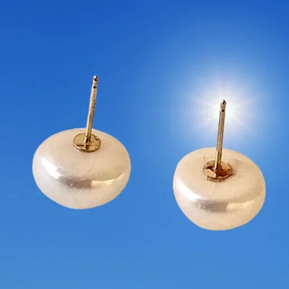 Mabe Pearl Stud Earrings Gold Posts